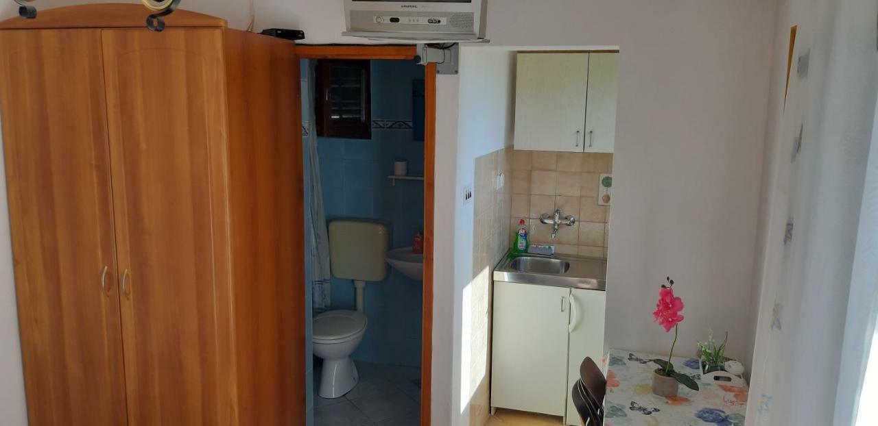 Apartman Lorena Стари Град Екстериор снимка
